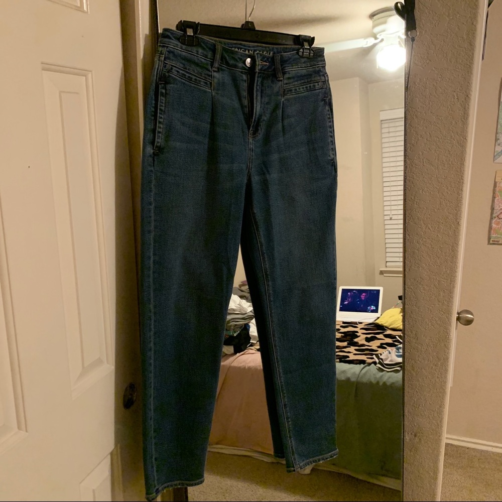 American Eagle Stretch Mom Jeans